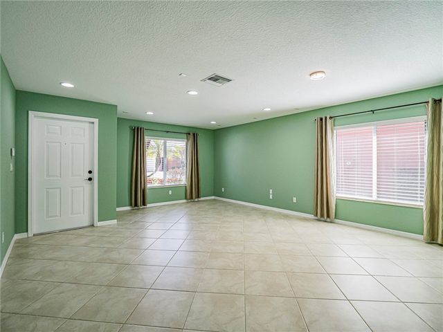 5563 43rd Court, Vero Beach, FL 32967