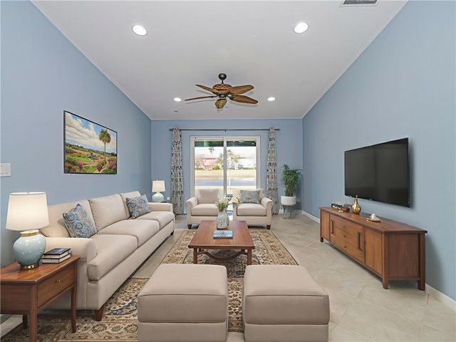 5563 43rd Court, Vero Beach, FL 32967