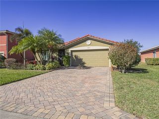 5563 43rd Court, Vero Beach, FL 32967