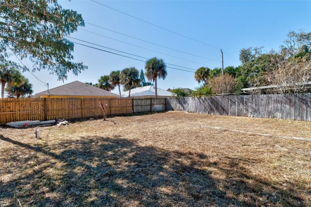 219 15th Place, Vero Beach, FL 32962