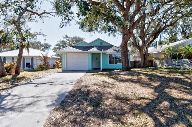 219 15th Place, Vero Beach, FL 32962