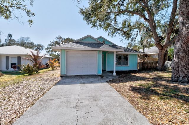 219 15th Place, Vero Beach, FL 32962