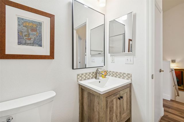 9811 W PARK VILLAGE DRIVE, Tampa, FL 33626