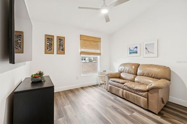 9811 W PARK VILLAGE DRIVE, Tampa, FL 33626