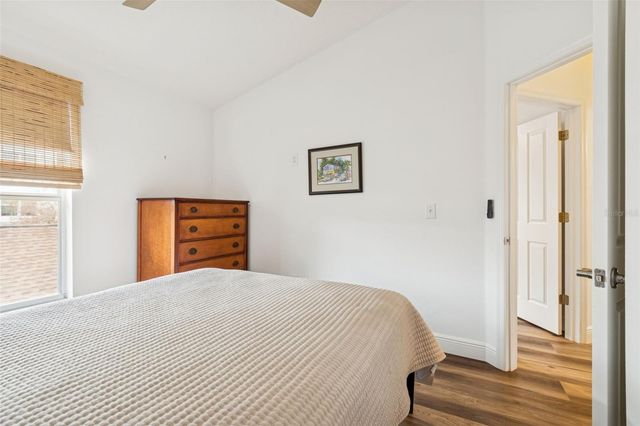 9811 W PARK VILLAGE DRIVE, Tampa, FL 33626