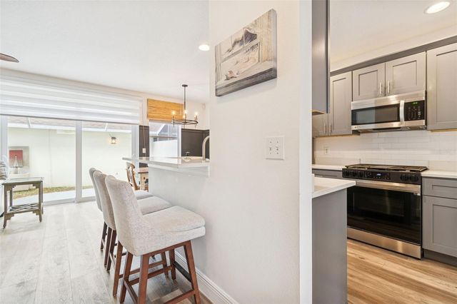 9811 W PARK VILLAGE DRIVE, Tampa, FL 33626