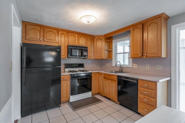 3 Appaloosa Place, Nashua, NH 03062