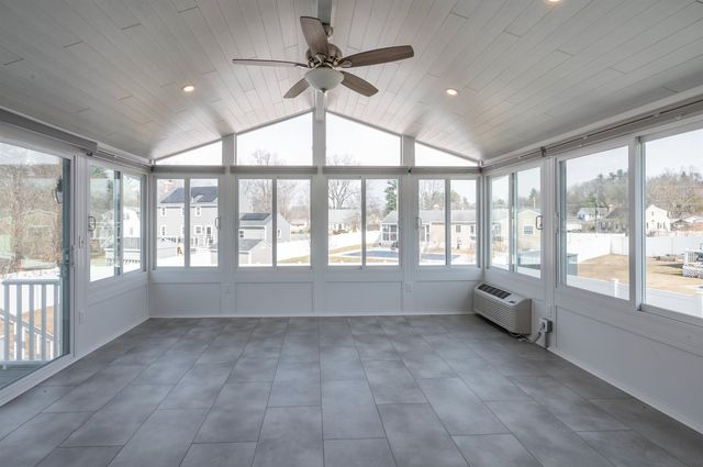 3 Appaloosa Place, Nashua, NH 03062