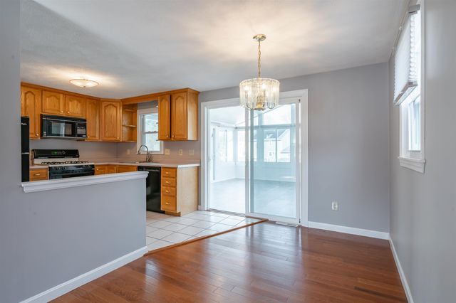 3 Appaloosa Place, Nashua, NH 03062