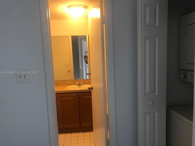 6603 Winfield Blvd, Margate, FL 33063