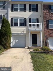 54 BRANDENBURG DR, Falling Waters, WV 25419