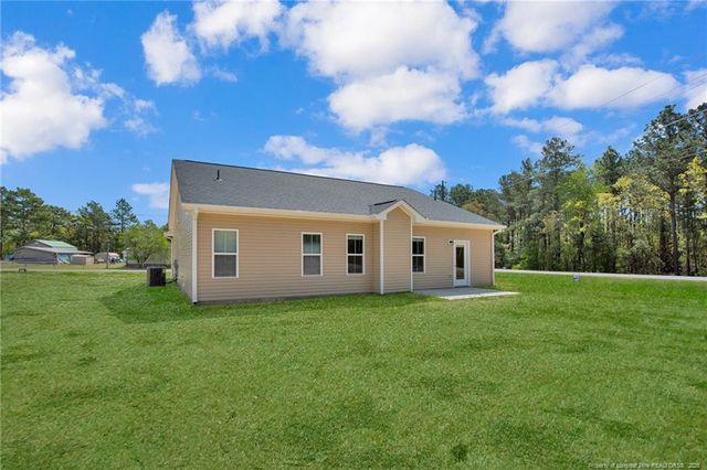 133 Mumford Road, Raeford, NC 28376