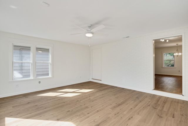 1750 SEA ISLE RD, Memphis, TN 38117