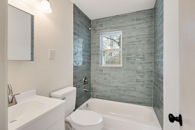 1750 SEA ISLE RD, Memphis, TN 38117