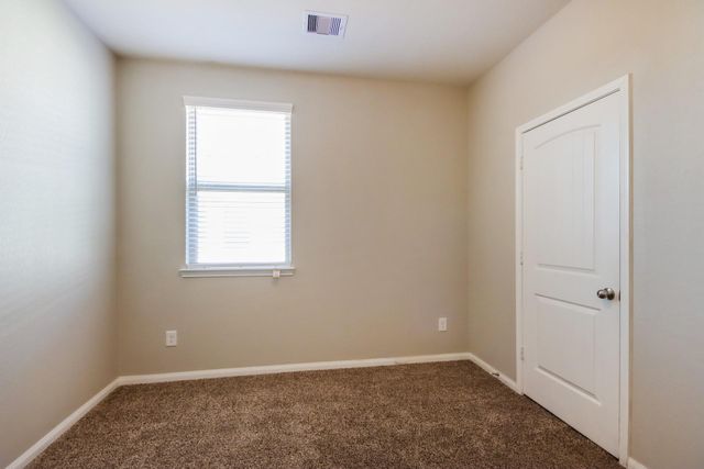 26 Road 5102f, Cleveland, TX 77327