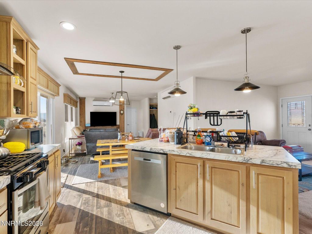 Image 14 of property listing at 4555 Amy Road, Reno, NV 89510