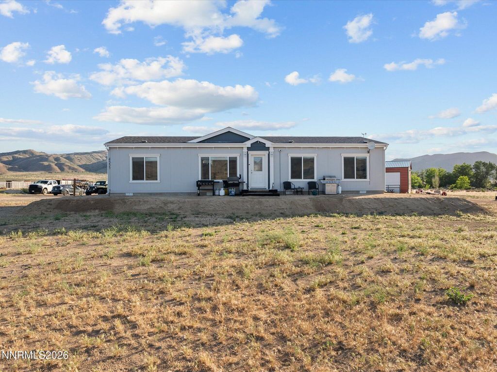 Image 2 of property listing at 4555 Amy Road, Reno, NV 89510