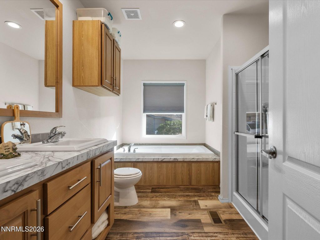 Image 29 of property listing at 4555 Amy Road, Reno, NV 89510