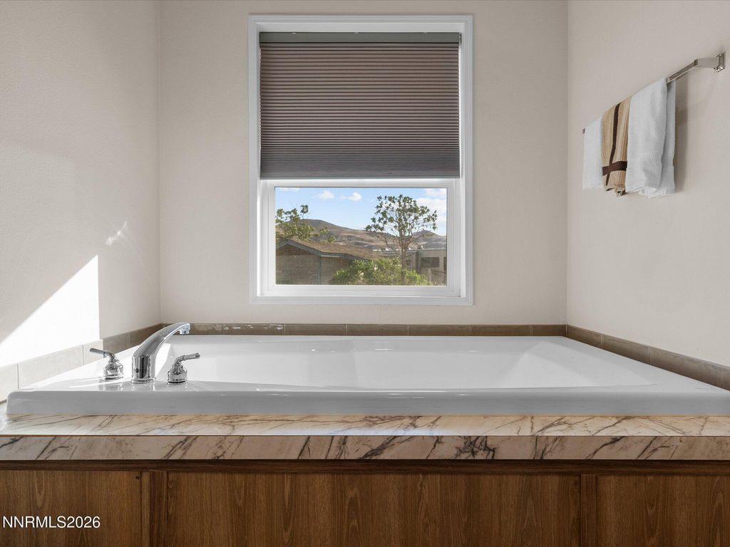 Image 31 of property listing at 4555 Amy Road, Reno, NV 89510