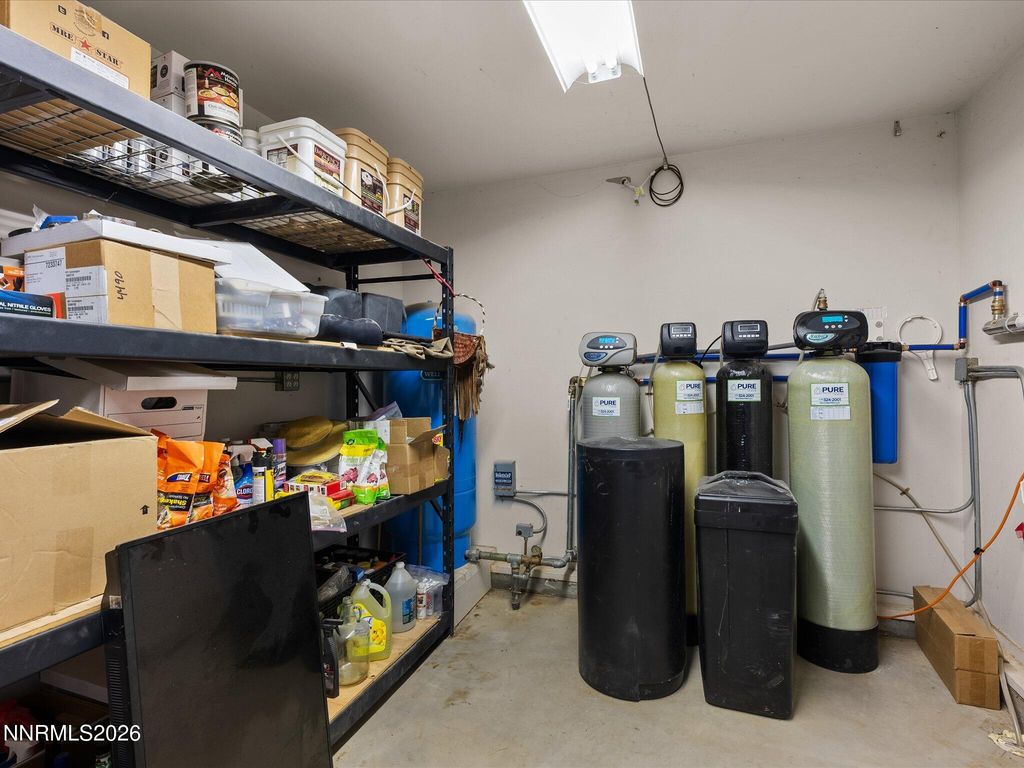 Image 34 of property listing at 4555 Amy Road, Reno, NV 89510