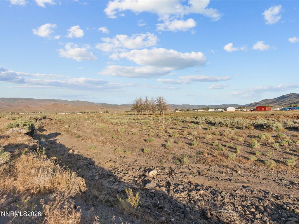 Image 38 of property listing at 4555 Amy Road, Reno, NV 89510