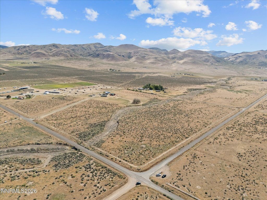 Image 66 of property listing at 4555 Amy Road, Reno, NV 89510