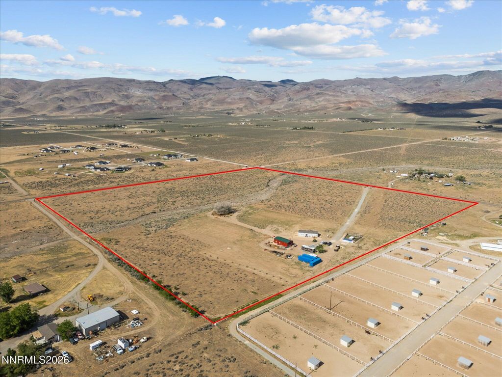 Image 69 of property listing at 4555 Amy Road, Reno, NV 89510