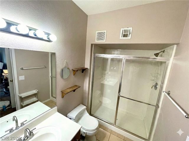 10553 Pine Glen Avenue 107, Las Vegas, NV 89144