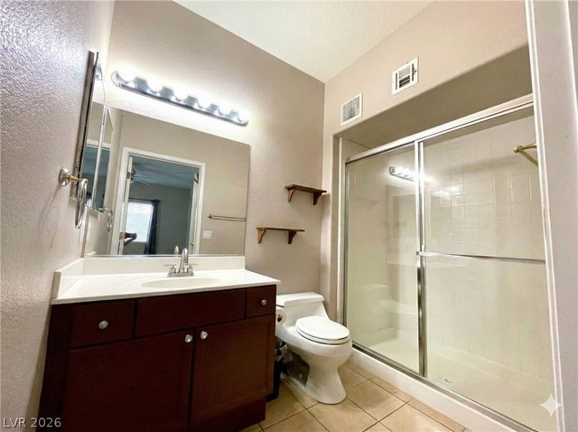 10553 Pine Glen Avenue 107, Las Vegas, NV 89144