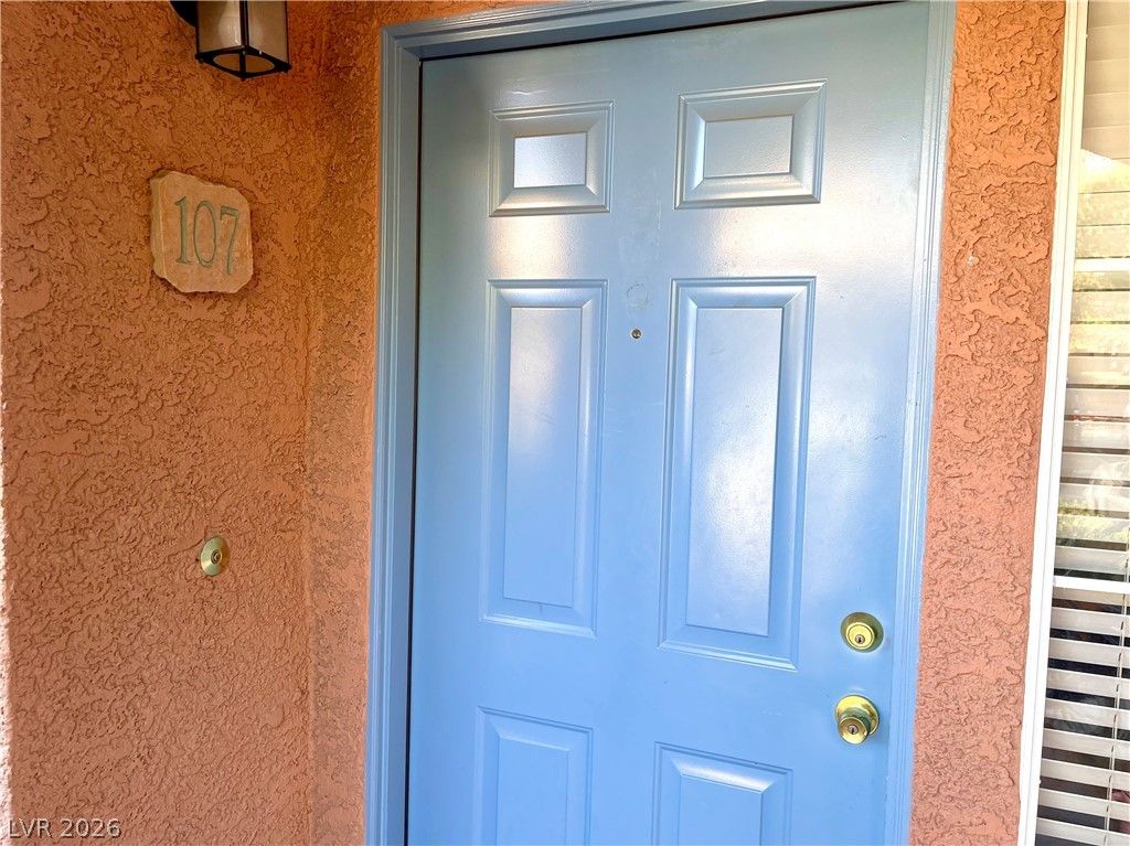 10553 Pine Glen Avenue 107, Las Vegas, NV 89144