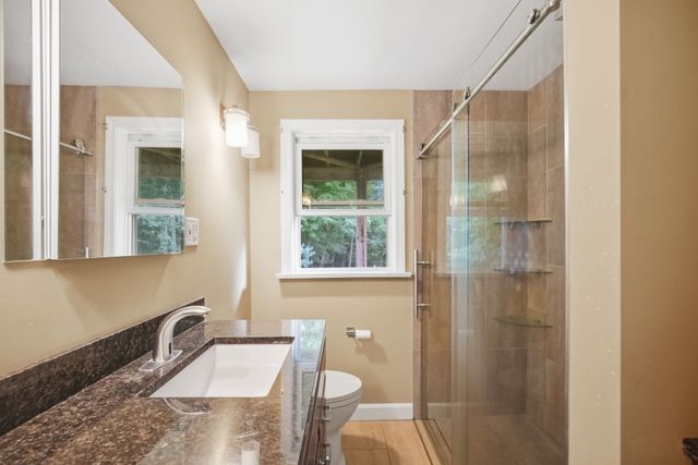 31 Brook St, East Longmeadow, MA 01028