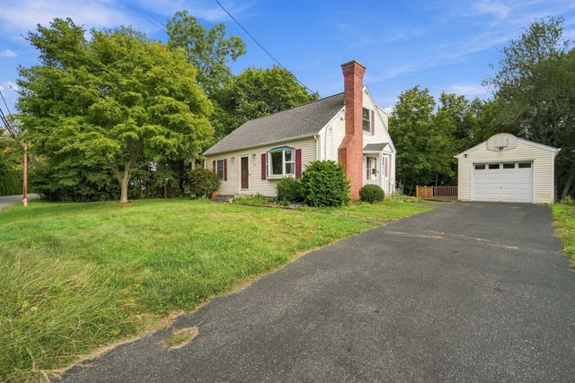 31 Brook St, East Longmeadow, MA 01028