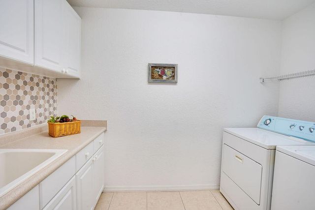 1824 Sandhill Crane B1 Drive 1, Fort Pierce, FL 34982