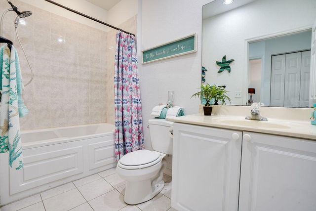 1824 Sandhill Crane B1 Drive 1, Fort Pierce, FL 34982