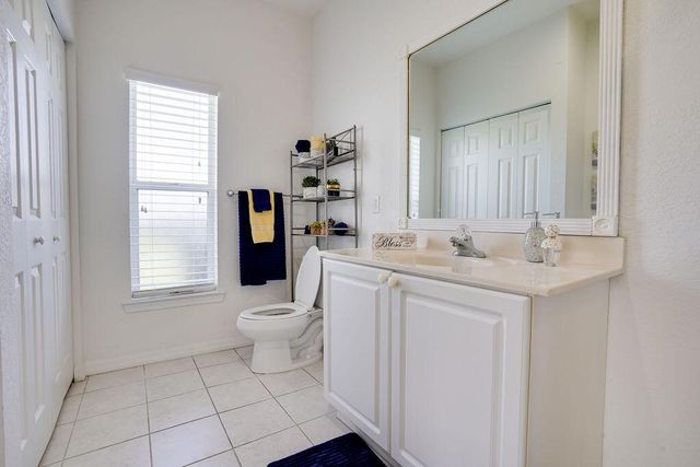 1824 Sandhill Crane B1 Drive 1, Fort Pierce, FL 34982
