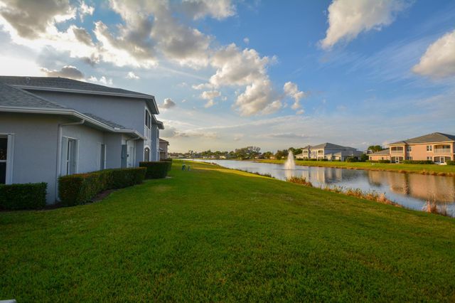 1824 Sandhill Crane B1 Drive 1, Fort Pierce, FL 34982