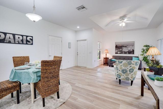 1824 Sandhill Crane B1 Drive 1, Fort Pierce, FL 34982