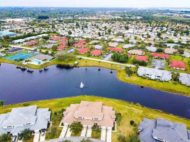 1824 Sandhill Crane B1 Drive 1, Fort Pierce, FL 34982