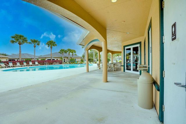 1824 Sandhill Crane B1 Drive 1, Fort Pierce, FL 34982