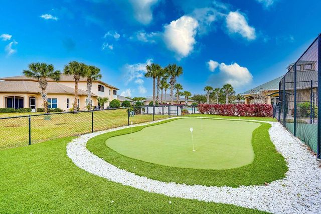 1824 Sandhill Crane B1 Drive 1, Fort Pierce, FL 34982