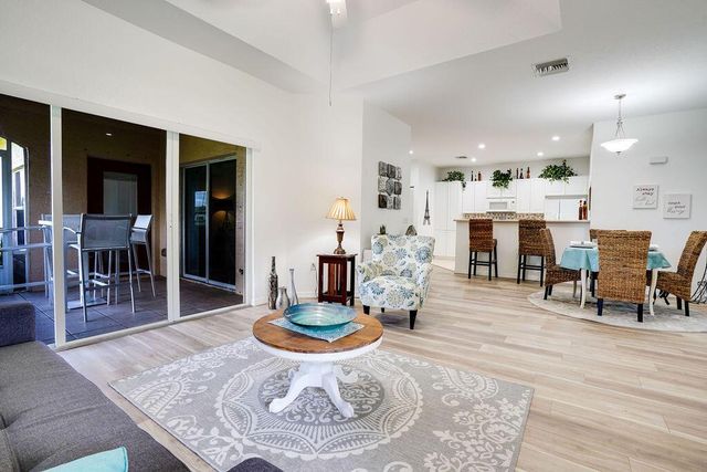 1824 Sandhill Crane B1 Drive 1, Fort Pierce, FL 34982