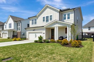 3612 Shady Forest Dr, Murfreesboro, TN 37128