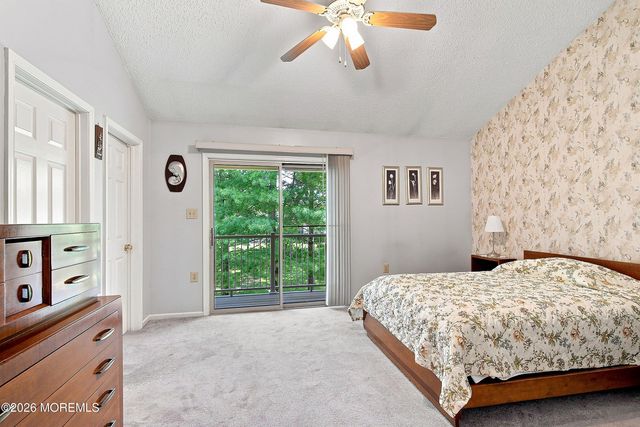 25 Wyeth Drive 11, Freehold, NJ 07728