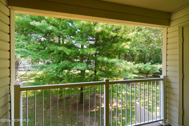 25 Wyeth Drive 11, Freehold, NJ 07728