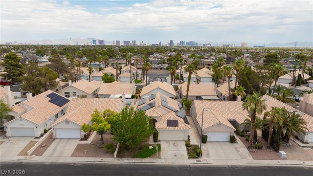 3954 Golden Elm Street, Las Vegas, NV 89147