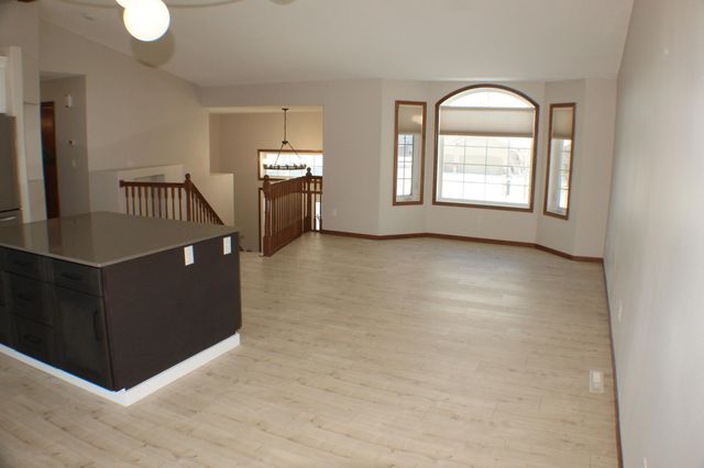 3548 Buchanan Street S, Fargo, ND 58104