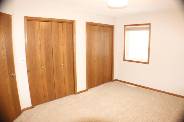 3548 Buchanan Street S, Fargo, ND 58104