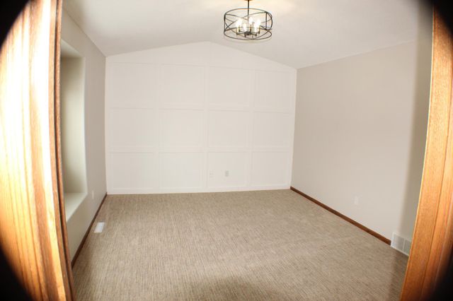 3548 Buchanan Street S, Fargo, ND 58104