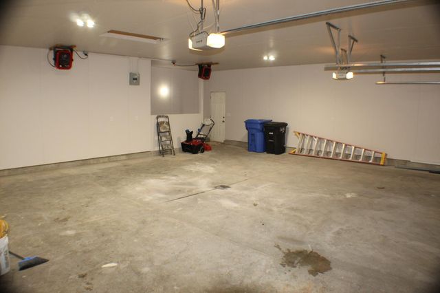 3548 Buchanan Street S, Fargo, ND 58104