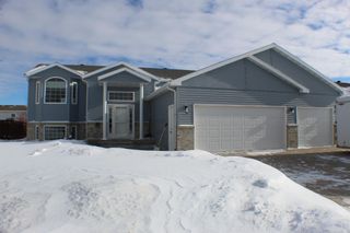 3548 Buchanan Street S, Fargo, ND 58104